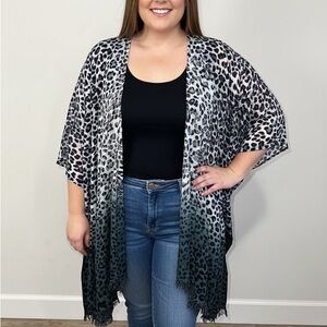 UMGEE Leopard Print Kimono with Ombre Design with Fraying